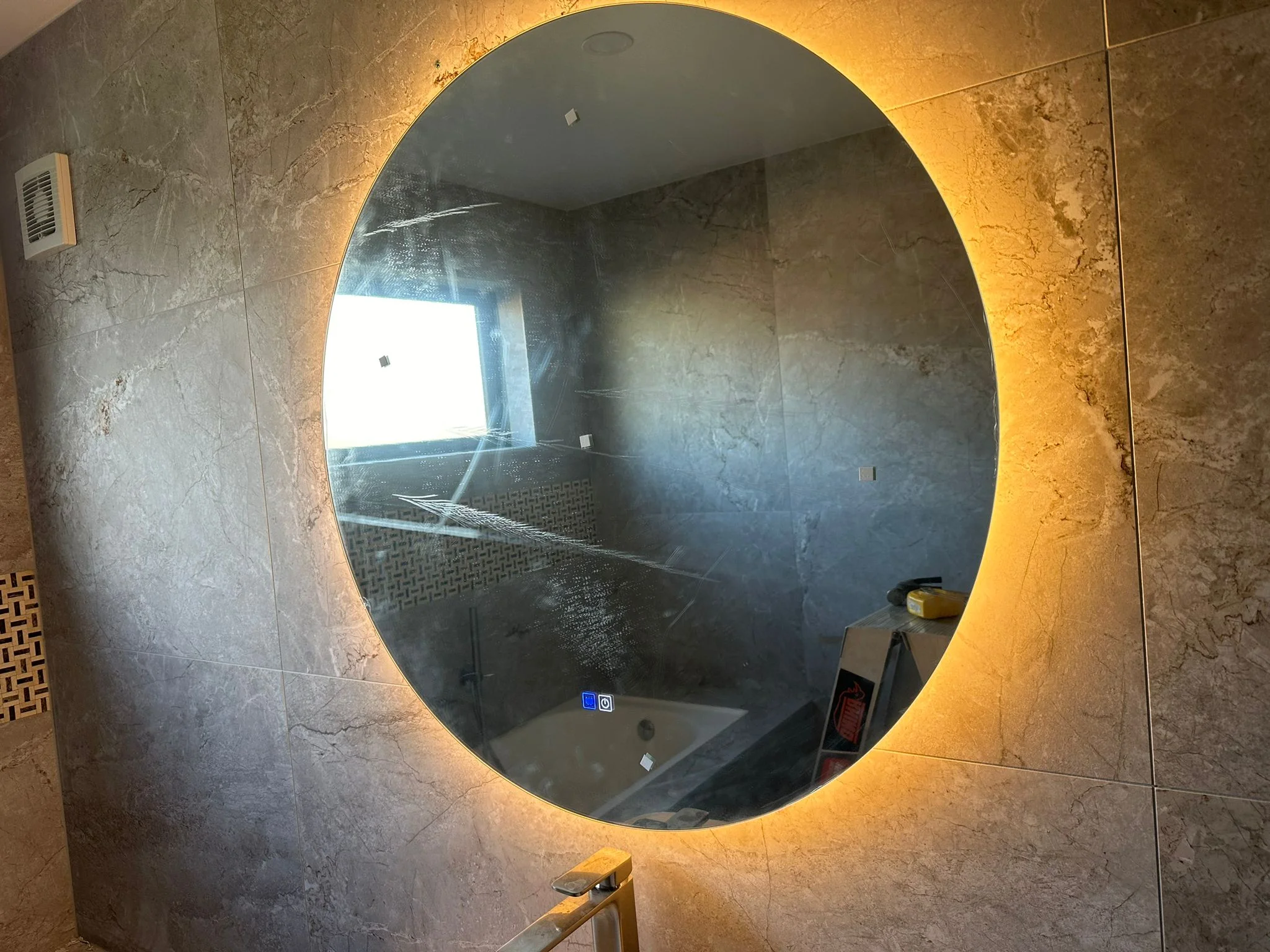 LED Mirror